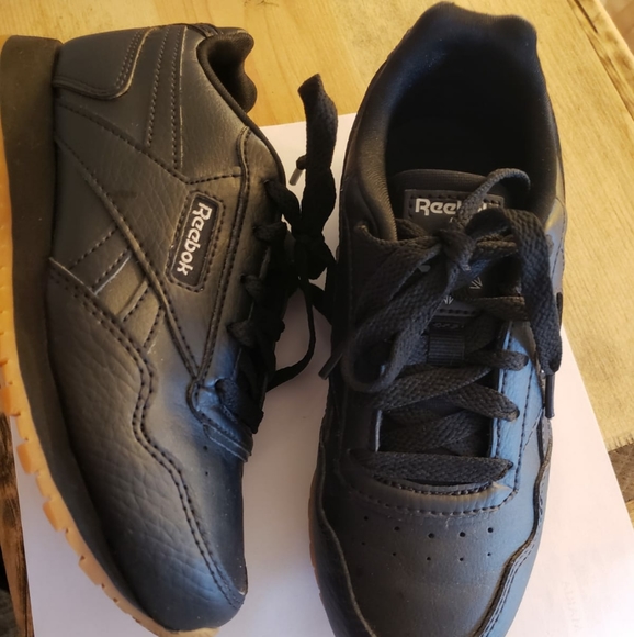 Reebok Classic Glide Sneakers - Picture 3 of 3